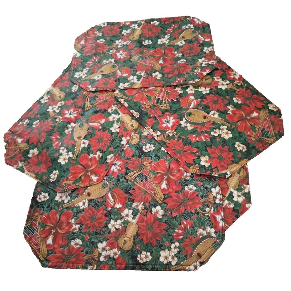 8 Christmas Vinyl Placemats, Decorative Placements 17 X 12 inches